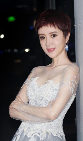 Nữ diễn viên Kim Xảo Xảo.