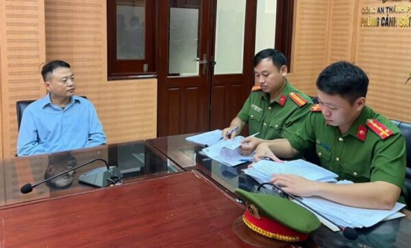 Bắt giam Shark Bình